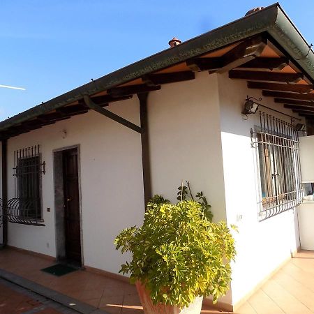 Casa Nuccia Gentili David Aparthotel Marina di Massa Ngoại thất bức ảnh